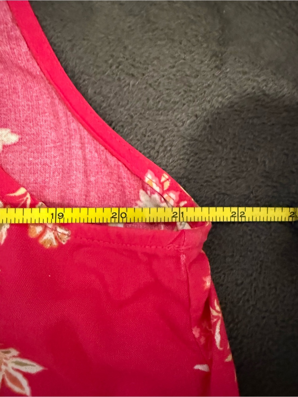Croft & Barrow Pink Fuscia L Rayon Sleeveless Top - Picture 4 of 4